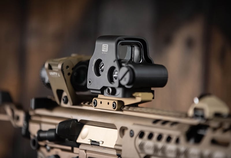 EOTech EXPS2-0 Holographic Weapon Sight on a SIG Spear LT 300 Blackout build